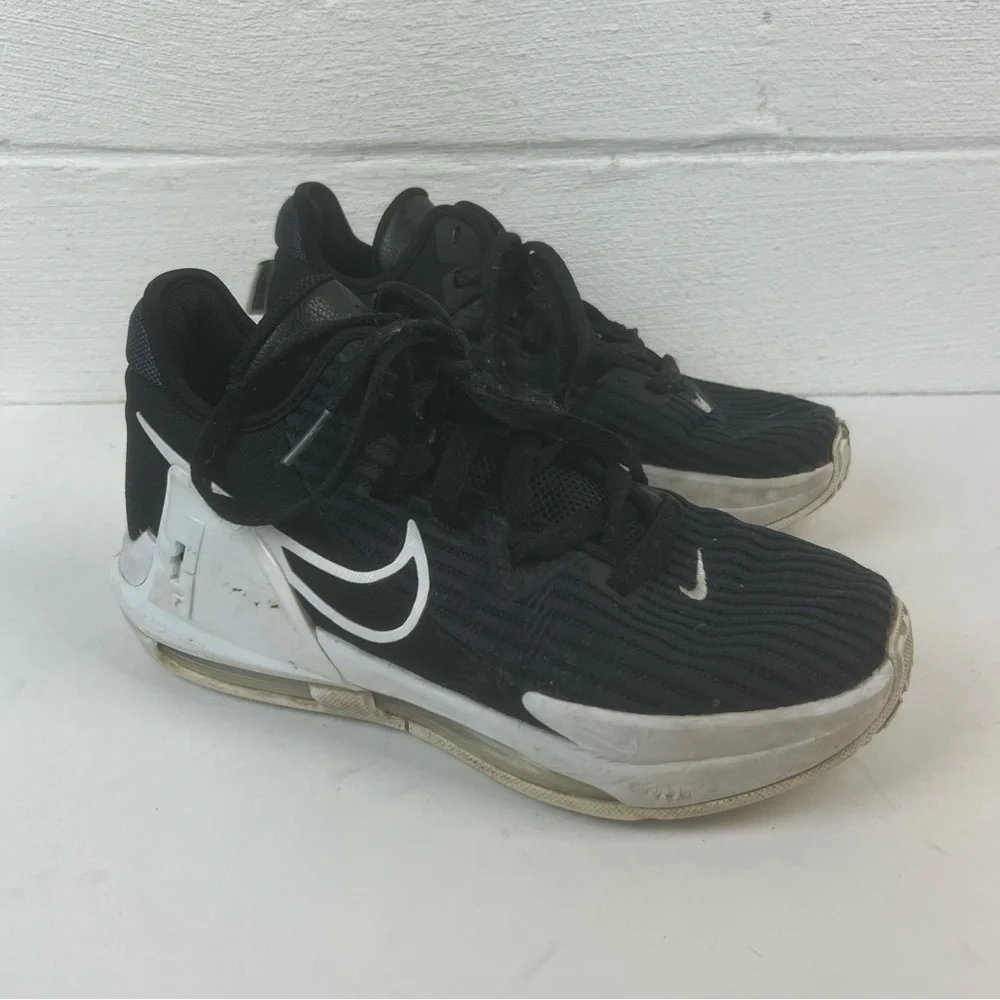 Nike LeBron Witness 6 Athletic Shoes, 6Y